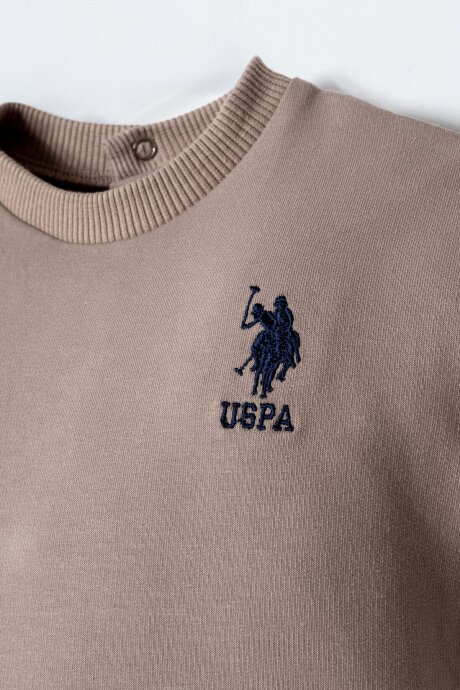 U.S. Polo Assn. Erkek Bebek Pamuklu Bisiklet Yaka Nakışlı Yazlık Regular Fit Kahverengi Bebek Takımı USB2916-C-V3 - 2