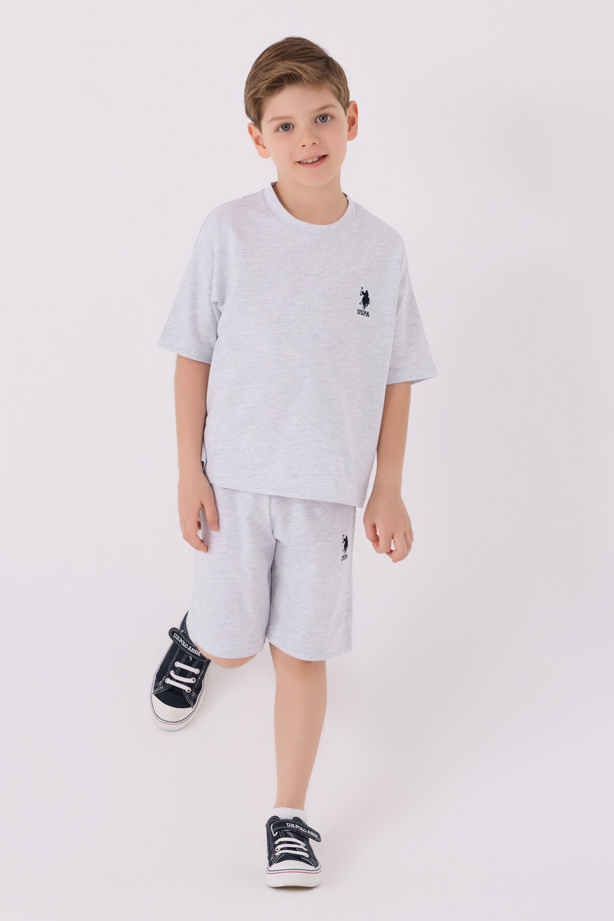 U.S. Polo Assn Erkek Çocuk Gri Bermuda Takım
