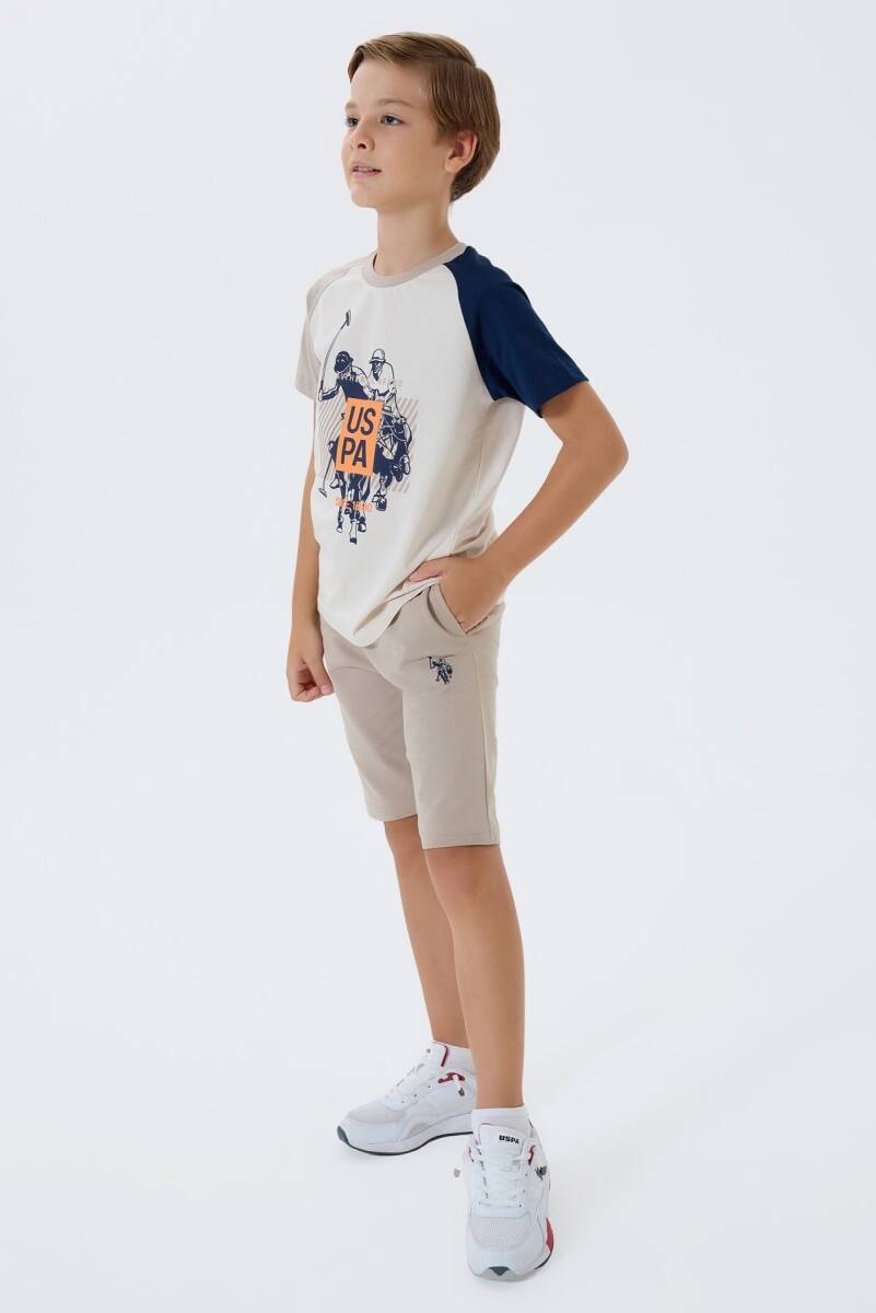 U.S. Polo Assn. Erkek Çocuk %100 Pamuk Bisiklet Yaka Nakışlı Yazlık Regular Fit Bej Bermuda Takım US2423-C-V1 - 2