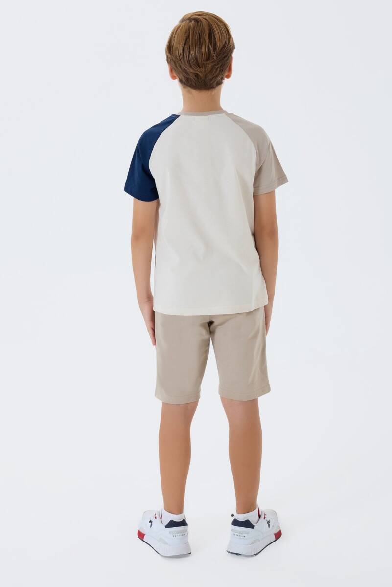 U.S. Polo Assn. Erkek Çocuk %100 Pamuk Bisiklet Yaka Nakışlı Yazlık Regular Fit Bej Bermuda Takım US2423-C-V1 - 4