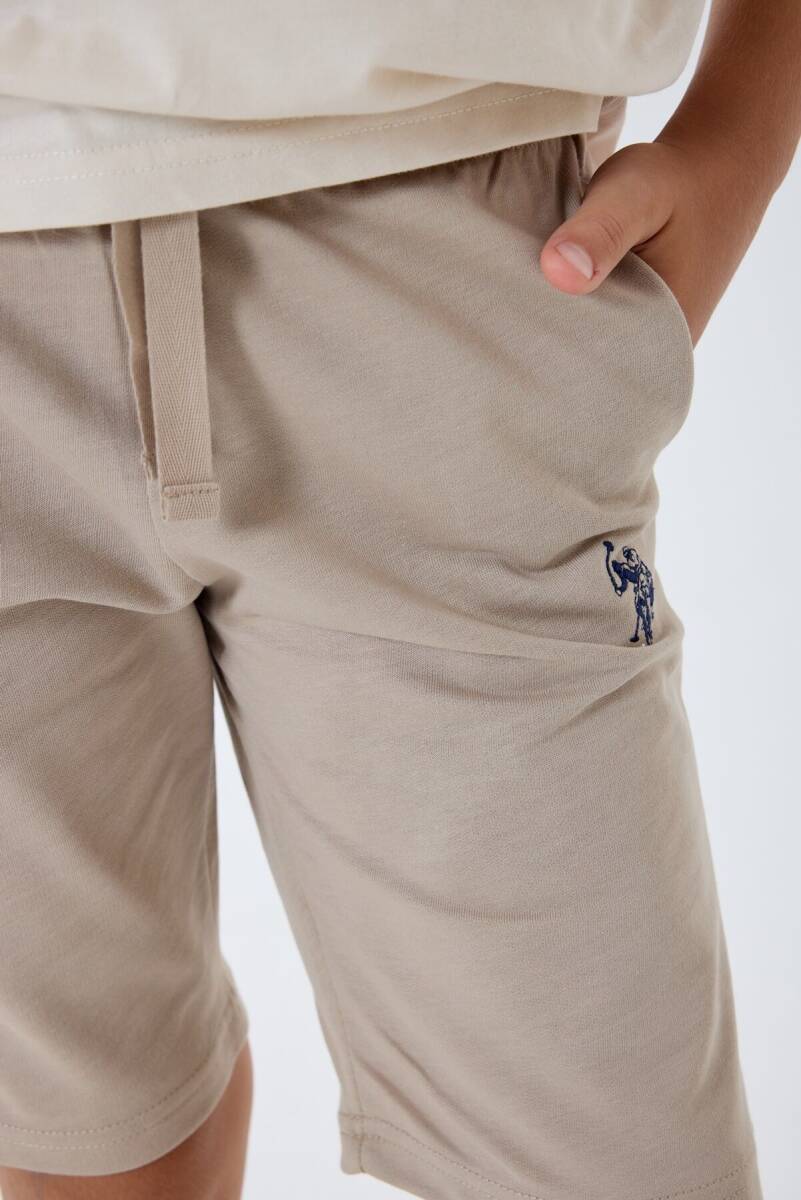 U.S. Polo Assn. Erkek Çocuk %100 Pamuk Bisiklet Yaka Nakışlı Yazlık Regular Fit Bej Bermuda Takım US2423-C-V1 - 5