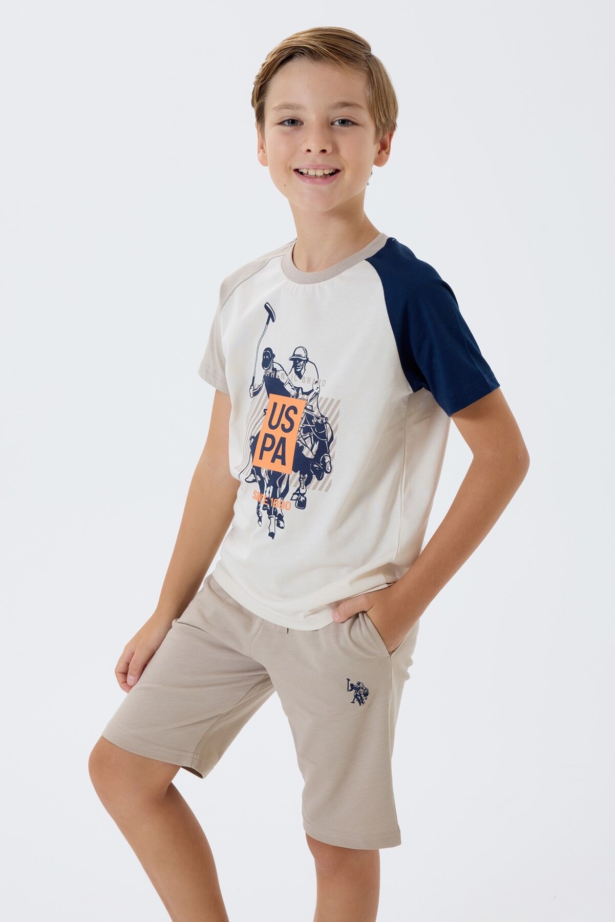 U.S. Polo Assn. Erkek Çocuk Bej Bermuda Takım