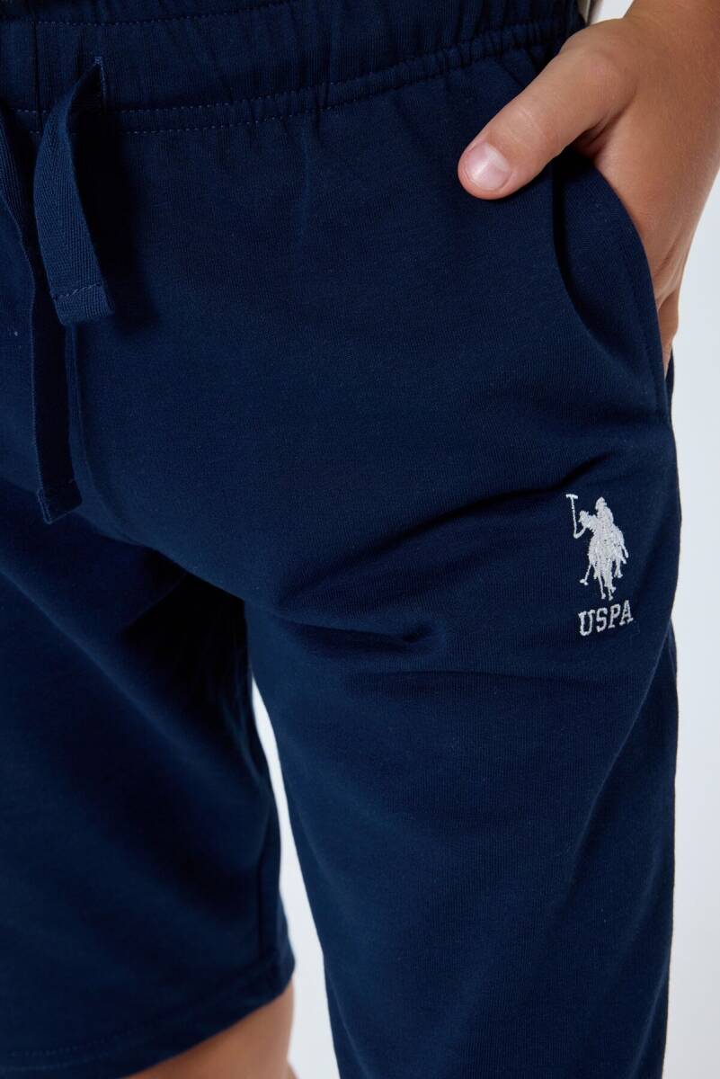 U.S. Polo Assn. Erkek Çocuk %100 Pamuk Bisiklet Yaka Nakışlı Yazlık Regular Fit Beyaz Bermuda Takım US2404-C-V1 - 3