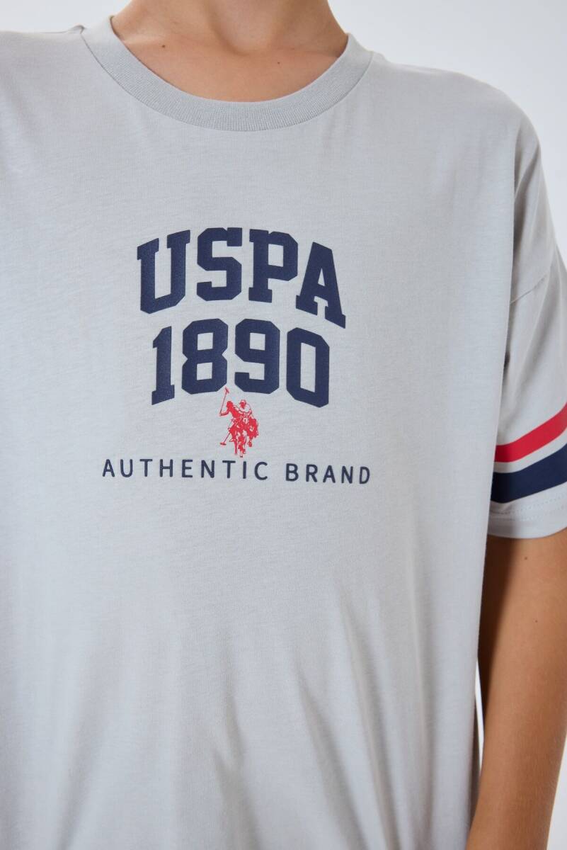 U.S. Polo Assn. Erkek Çocuk %100 Pamuk Bisiklet Yaka Nakışlı Yazlık Regular Fit Beyaz Bermuda Takım US2414-C-V1 - 3