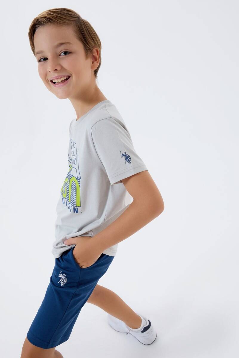 U.S. Polo Assn. Erkek Çocuk %100 Pamuk Bisiklet Yaka Nakışlı Yazlık Regular Fit Beyaz Bermuda Takım US2417-C-V1 - 2
