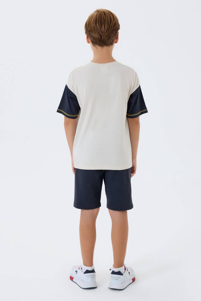 U.S. Polo Assn. Erkek Çocuk Bisiklet Yaka Nakışlı Yazlık Regular Fit Beyaz Bermuda Takım US2418-C-V1 - 4