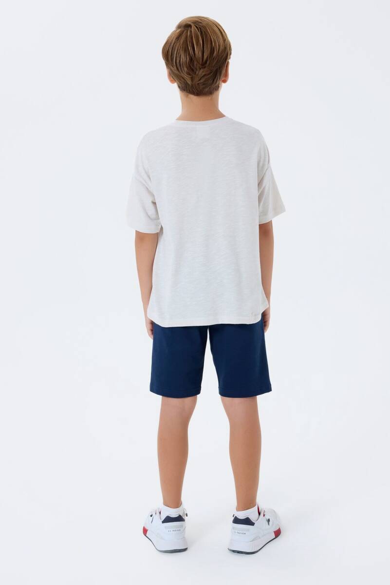 U.S. Polo Assn. Erkek Çocuk %100 Pamuk Bisiklet Yaka Nakışlı Yazlık Regular Fit Beyaz Bermuda Takım US2444-C-V2 - 4