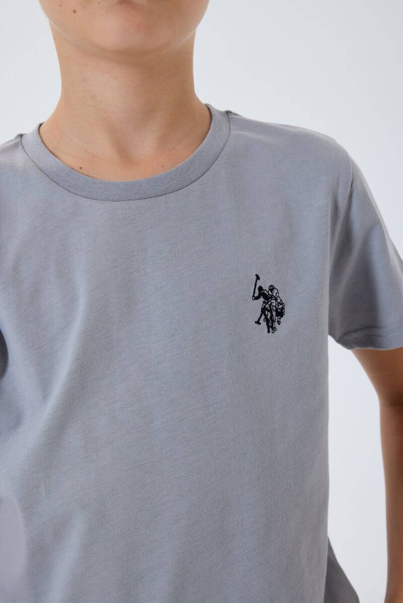 U.S. Polo Assn. Erkek Çocuk %100 Pamuk Bisiklet Yaka Nakışlı Yazlık Regular Fit Gri Bermuda Takım US2427-C-V2 - 5