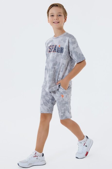 U.S. Polo Assn. Erkek Çocuk Bisiklet Yaka Nakışlı Yazlık Regular Fit Gri Bermuda Takım US2438-C-V1 (1)