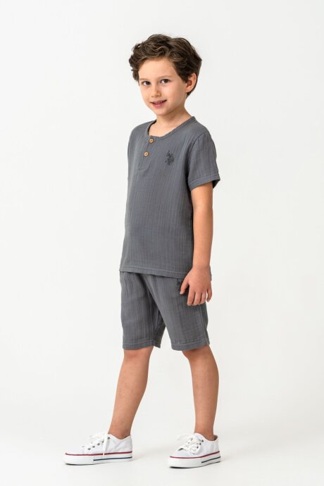 U.S. Polo Assn. Erkek Çocuk %100 Pamuk Bisiklet Yaka Nakışlı Yazlık Regular Fit Gri Bermuda Takım US2439-C-V2 - 5