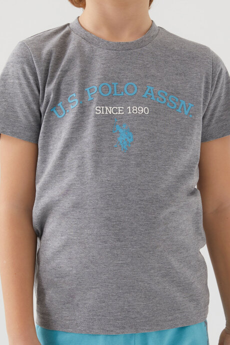 U.S. Polo Assn. Erkek Çocuk Pamuklu Bisiklet Yaka Pigment Baskılı Yazlık Regular Fit Gri Bermuda Takım US1369-C-V5 - 4