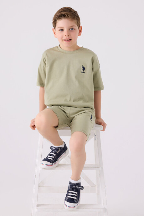 U.S. Polo Assn. Erkek Çocuk Bisiklet Yaka Sargı Nakışlı Yazlık Regular Fit Haki Bermuda Takım US1779-C-V13 - 3
