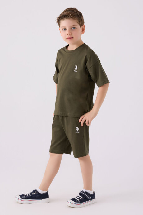 U.S. Polo Assn. Erkek Çocuk Pamuklu Bisiklet Yaka Sargı Nakışlı Yazlık Regular Fit Haki Bermuda Takım US1779-C-V15