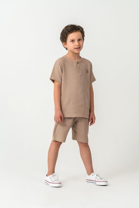 U.S. Polo Assn. Erkek Çocuk %100 Pamuk Bisiklet Yaka Nakışlı Yazlık Regular Fit Kahverengi Bermuda Takım US2439-C-V5 - 5