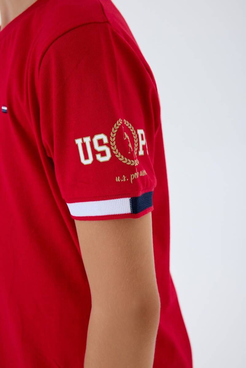 U.S. Polo Assn. Erkek Çocuk %100 Pamuk Bisiklet Yaka Nakışlı Yazlık Regular Fit Kırmızı Bermuda Takım US2424-C-V1 - 2