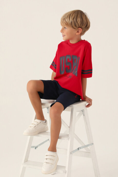 U.S. Polo Assn. Erkek Çocuk Pamuklu Bisiklet Yaka Pigment Baskılı Yazlık Regular Fit Kırmızı Bermuda Takım US1709-C-V4 - 3