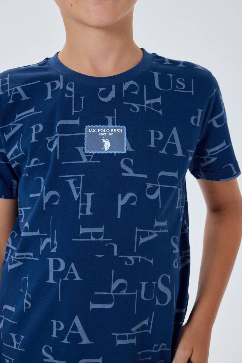 U.S. Polo Assn. Erkek Çocuk %100 Pamuk Bisiklet Yaka Nakışlı Yazlık Regular Fit Lacivert Bermuda Takım US2411-C-V2 - 3