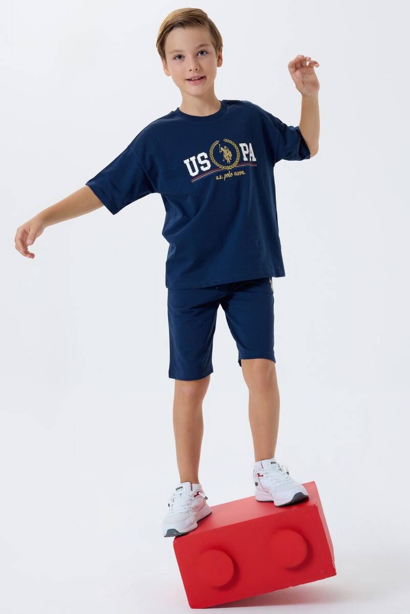 U.S. Polo Assn. Erkek Çocuk %100 Pamuk Bisiklet Yaka Nakışlı Yazlık Regular Fit Lacivert Bermuda Takım US2425-C-V1 - 2