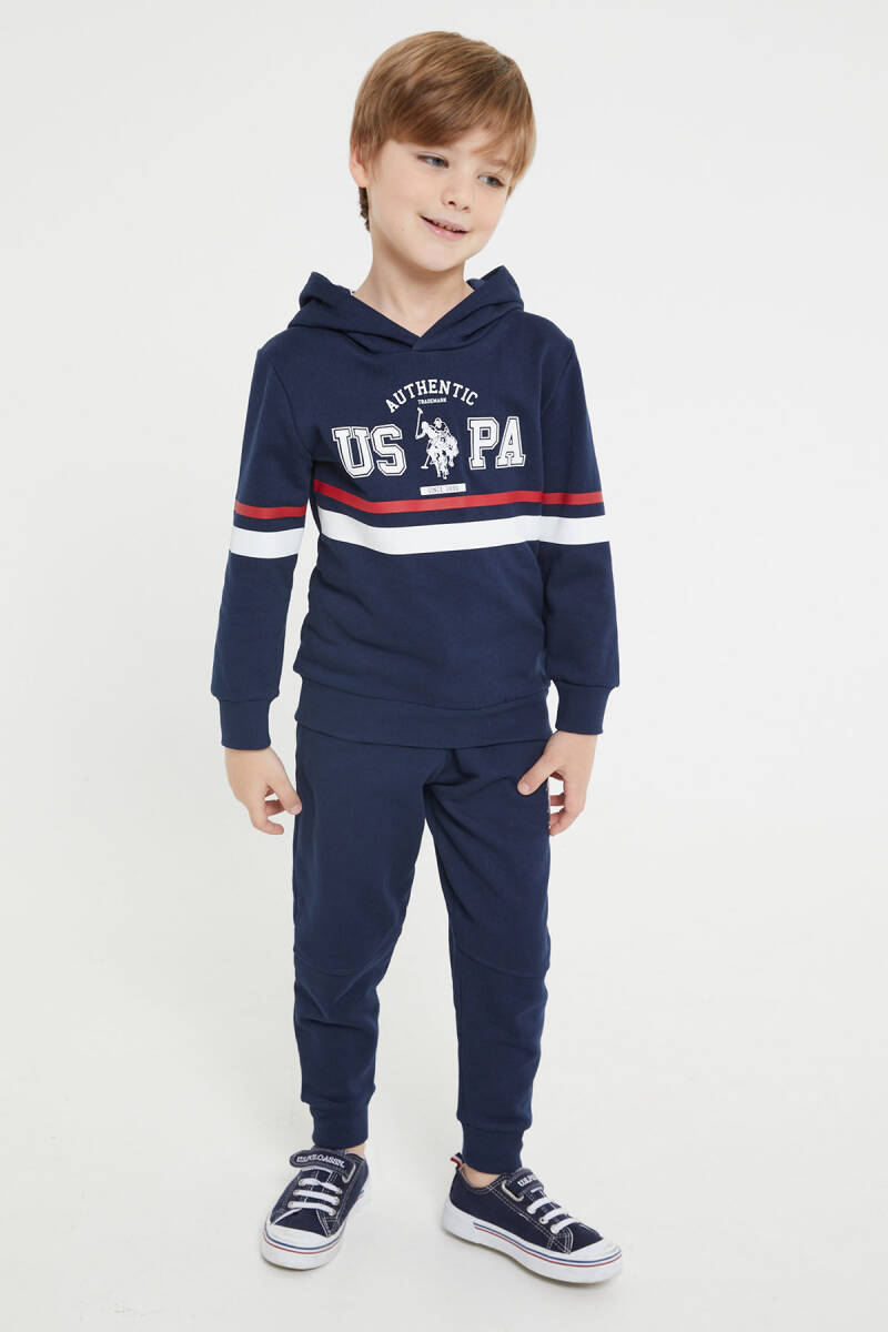 U.S. Polo Assn. Erkek Çocuk Pamuklu Kapüşonlu Empirme Baskılı Kışlık Regular Fit Lacivert Eşofman Takımı US1133-C-V1 - 3