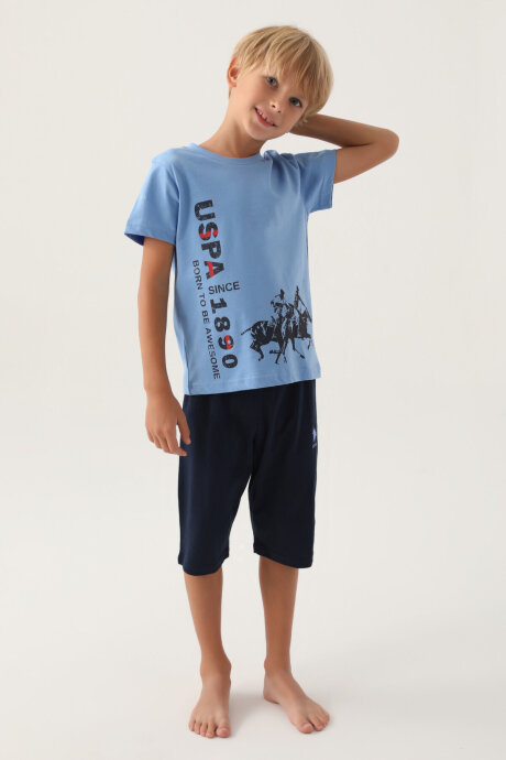 U.S. Polo Assn. Erkek Çocuk Bisiklet Yaka Pigment Baskılı Yazlık Regular Fit Mavi Kapri Takım US1736-C-V1