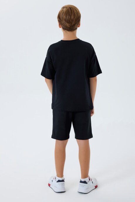 U.S. Polo Assn. Erkek Çocuk %100 Pamuk Bisiklet Yaka Nakışlı Yazlık Regular Fit Siyah Bermuda Takım US2428-C-V2 - 4
