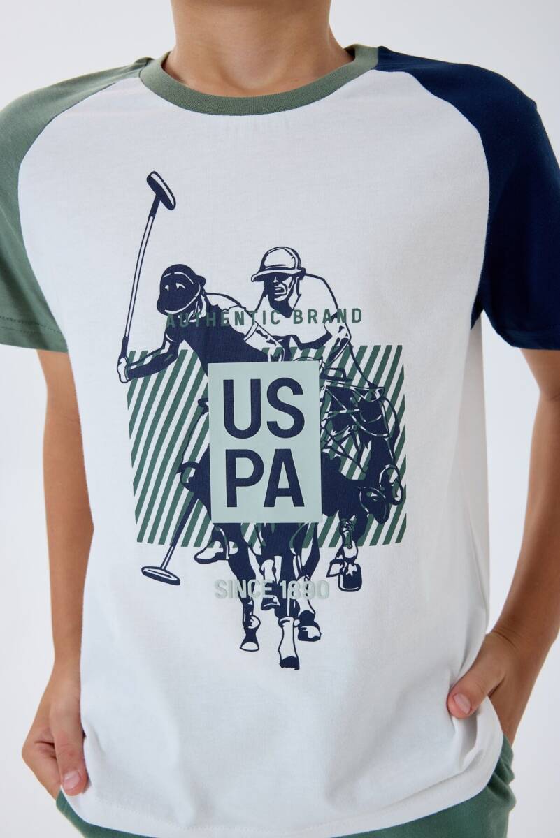 U.S. Polo Assn. Erkek Çocuk %100 Pamuk Bisiklet Yaka Nakışlı Yazlık Regular Fit Yeşil Bermuda Takım US2423-C-V2 - 3