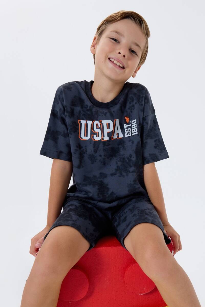 U.S. Polo Assn. Erkek Çocuk %100 Pamuk Bisiklet Yaka Nakışlı Yazlık Regular Fit Gri Bermuda Takım US2438-C-V2 - 1
