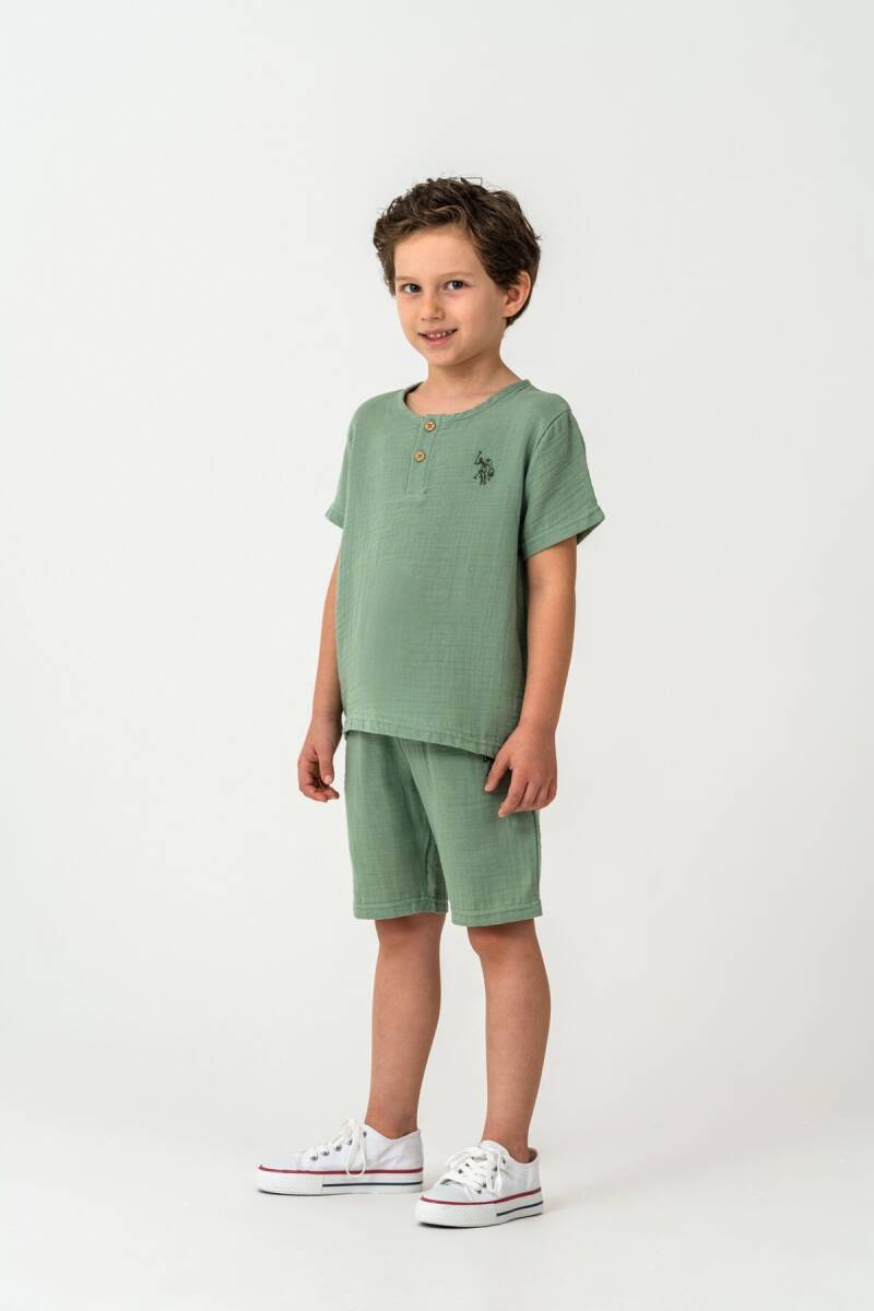 U.S. Polo Assn. Erkek Çocuk %100 Pamuk Bisiklet Yaka Nakışlı Yazlık Regular Fit Yeşil Bermuda Takım US2439-C-V3 - 1
