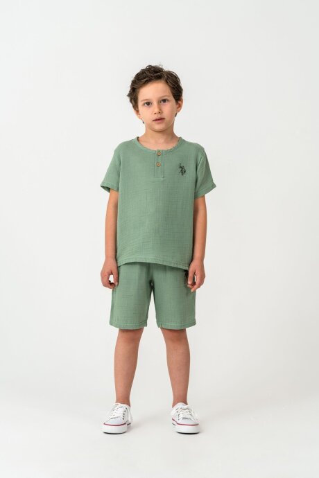 U.S. Polo Assn. Erkek Çocuk %100 Pamuk Bisiklet Yaka Nakışlı Yazlık Regular Fit Yeşil Bermuda Takım US2439-C-V3 - 2
