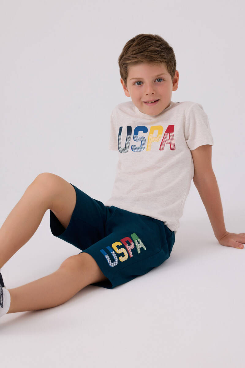 U.S. Polo Assn. Erkek Çocuk Pamuklu Bisiklet Yaka Pigment Baskılı Yazlık Regular Fit Krem Bermuda Takım US818-C-V5 - 3