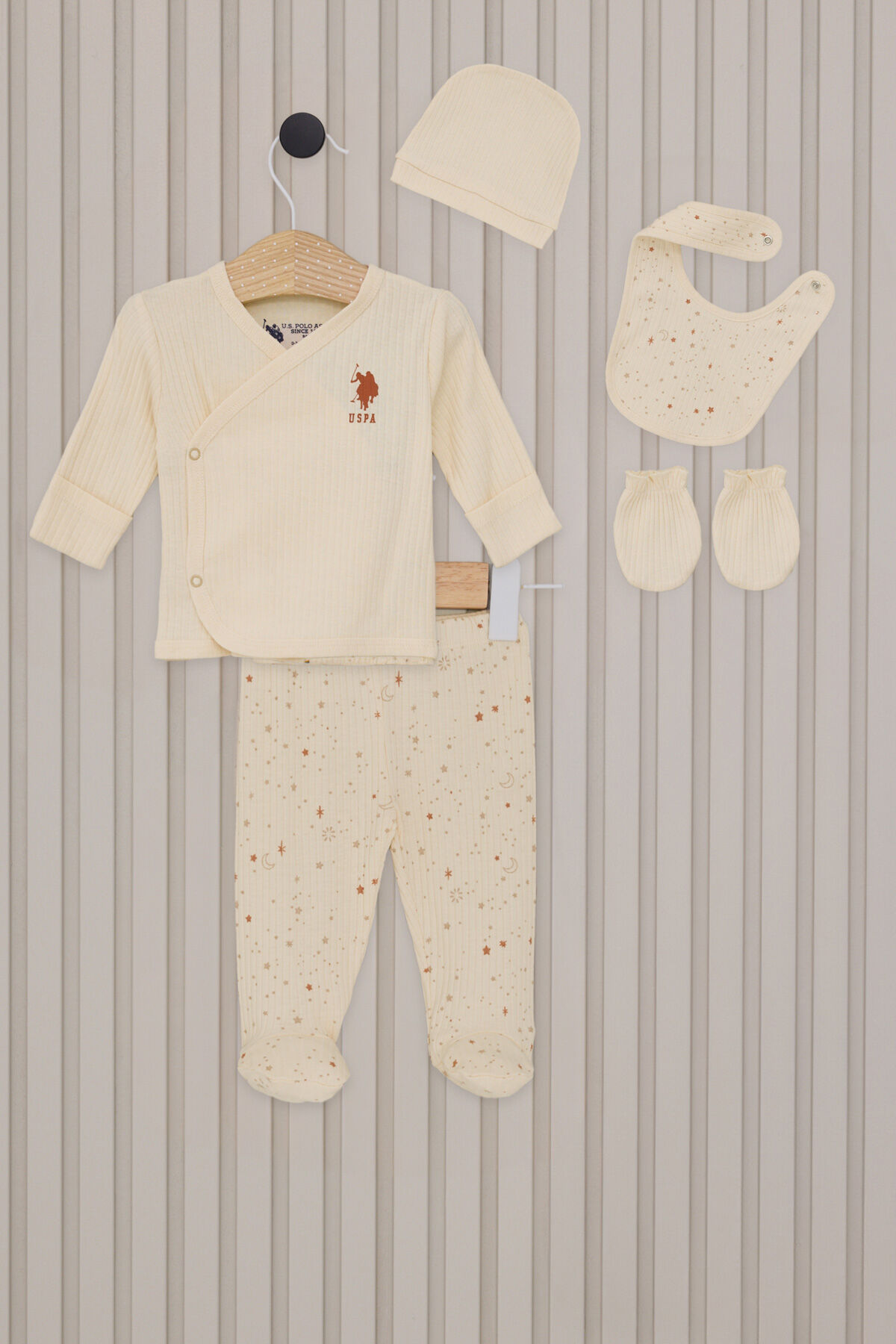 U.S. Polo Assn Kız Bebek Krem Hastane Çıkışı