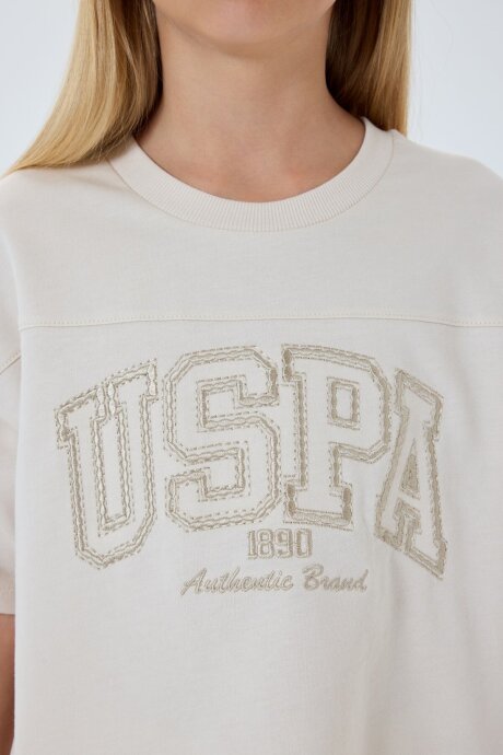 U.S. Polo Assn. Kız Çocuk %100 Pamuk Bisiklet Yaka Nakışlı Yazlık Regular Fit Krem Bermuda Takım US2527-C-V4 - 3
