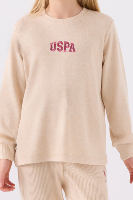 U.S. Polo Assn. Kız Çocuk Bisiklet Yaka Pigment Baskılı Kışlık Regular Fit Krem Pijama Takımı US1987-C-V1 - 4