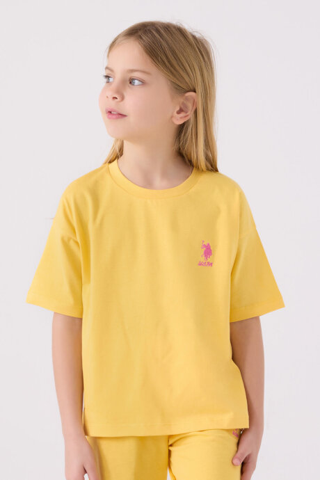 U.S. Polo Assn. Kız Çocuk Pamuklu Bisiklet Yaka Sargı Nakışlı Yazlık Regular Fit Sarı Bermuda Takım US1848-C-V16 - 2