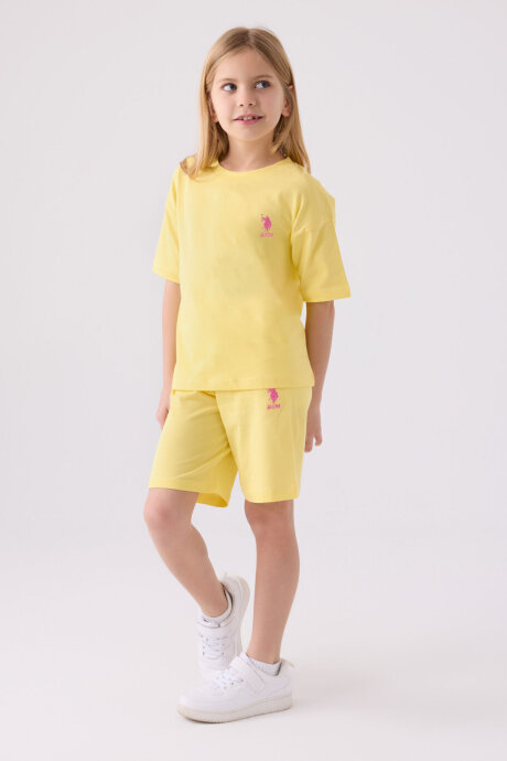 U.S. Polo Assn. Kız Çocuk Bisiklet Yaka Sargı Nakışlı Yazlık Regular Fit Sarı Bermuda Takım US1848-C-V46 