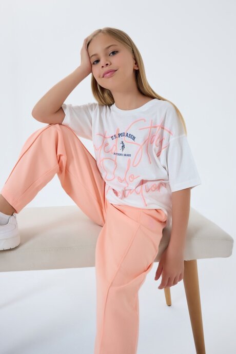 U.S. Polo Assn. Kız Çocuk Bisiklet Yaka Nakışlı Yazlık Regular Fit Turuncu Pijama Takımı US2515-C-V2 (1)